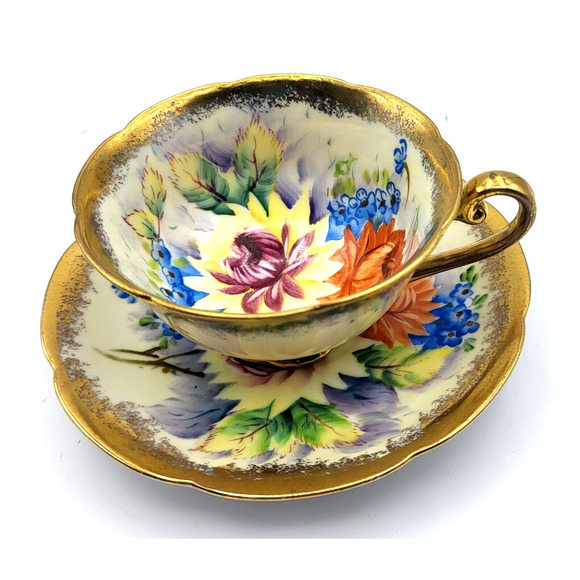 Vintage YAMAKA Japan China Teacup Saucer All Over Floral Design Gold Trim YK - Picture 1 of 14